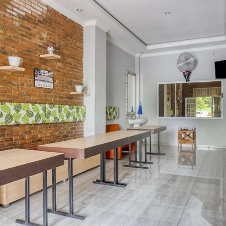 Reddoorz Near Sindu Kusuma Edupark 2 Hotel Cebongan Luaran gambar