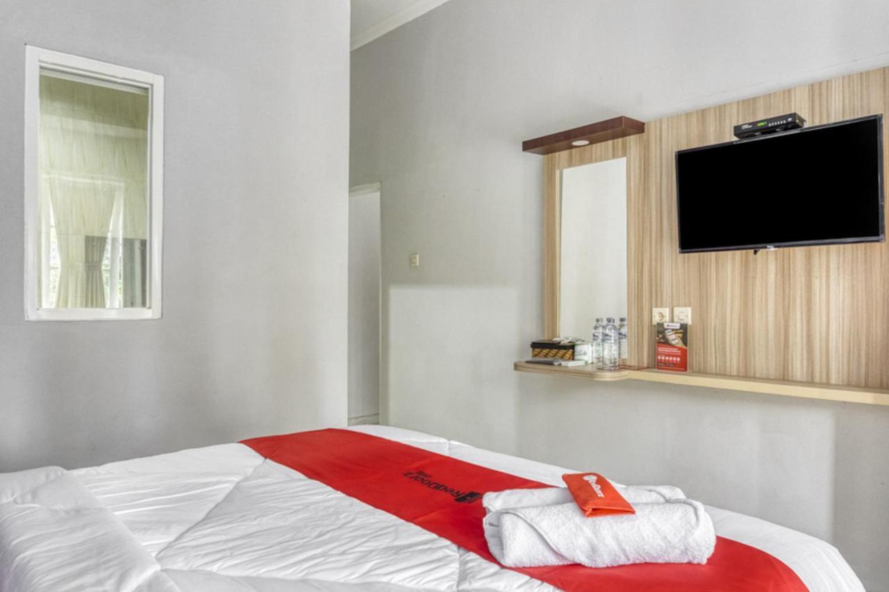 Reddoorz Near Sindu Kusuma Edupark 2 Hotel Cebongan Luaran gambar