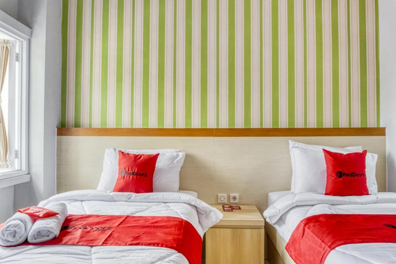 Reddoorz Near Sindu Kusuma Edupark 2 Hotel Cebongan Luaran gambar
